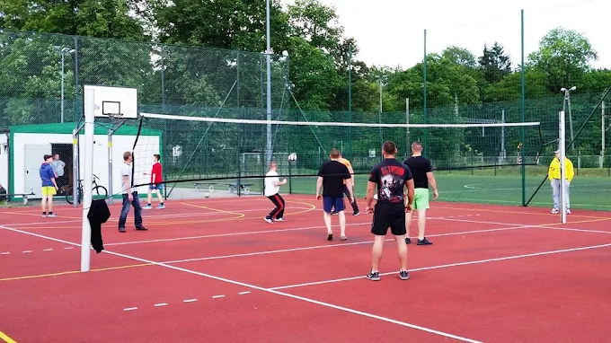 Orlik — boisko ośrodka Nowa Nadzieja